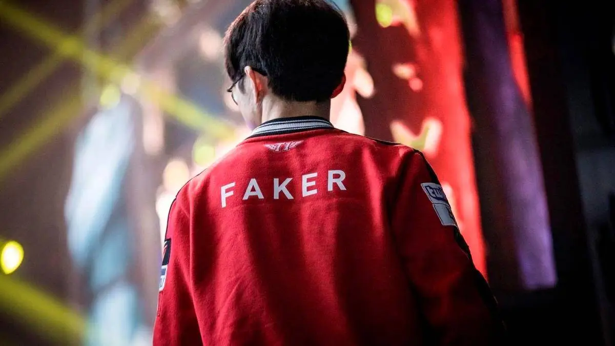 Top International League of Legends Streamers on Twitch